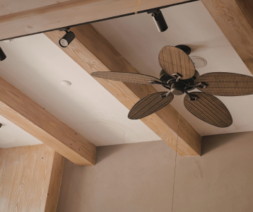 Reverse ceiling fan to push cool air